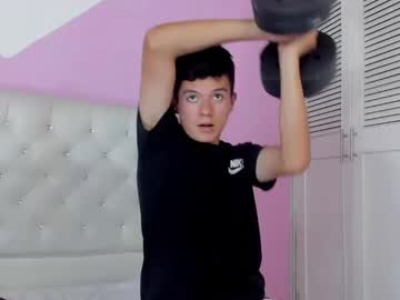 Andyfame11 Chaturbate stream image from July 03, 2025