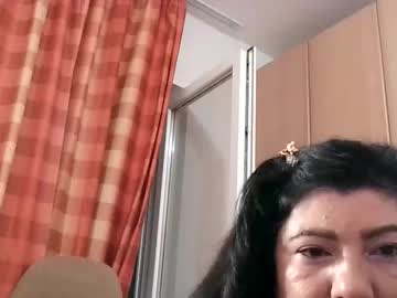 Ellamilff Chaturbate stream image from July 03, 2025