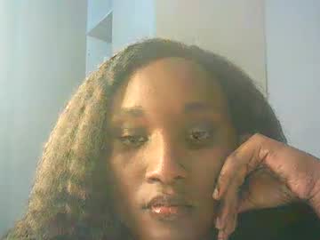 Pretty_Ellsie Chaturbate stream image from July 03, 2025