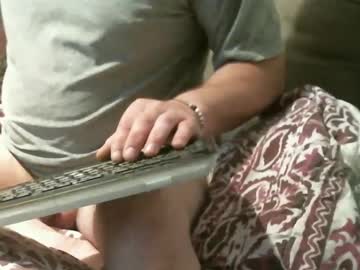 Looking2meetlocally Chaturbate stream image from July 03, 2025