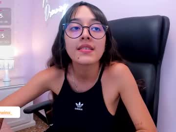 Melodywinx Chaturbate stream image from July 03, 2025