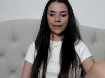 Mika_Gold7 Chaturbate stream image from July 03, 2025