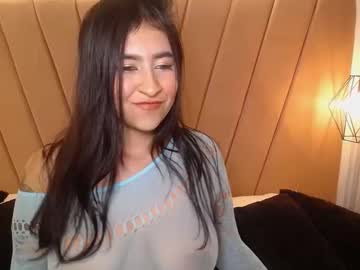 Kiara_Fierro Chaturbate stream image from July 03, 2025