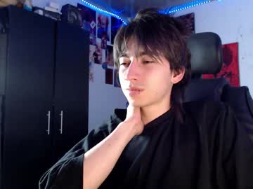 Trivial_Hell Chaturbate stream image from July 04, 2025