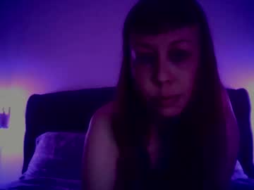 Trixy711 Chaturbate stream image from July 04, 2025