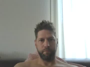 Bubblebee1982 Chaturbate stream image from July 04, 2025
