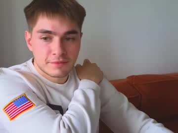 Tenderlovesss Chaturbate stream image from July 04, 2025