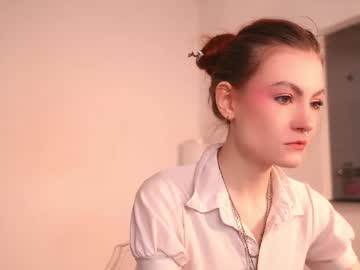 Kiraninetails Chaturbate stream image from July 04, 2025