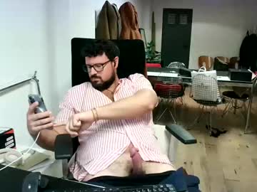 Maythe4bwu Chaturbate stream image from July 04, 2025