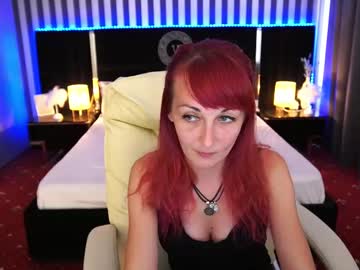 Brandybloomm Chaturbate stream image from July 04, 2025