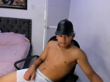 Fold_Master Chaturbate stream image from July 04, 2025