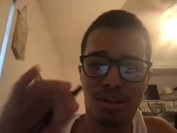 Avrianchavezz Chaturbate stream image from July 04, 2025