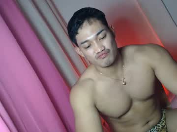 Newdharra Chaturbate stream image from July 04, 2025