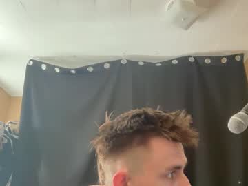 Livelovelost Chaturbate stream image from July 04, 2025