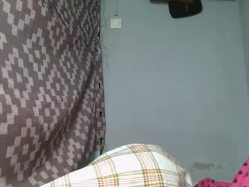 Mariata012 Chaturbate stream image from July 04, 2025