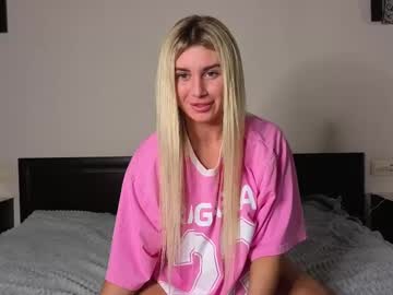Whiteflower_X0 Chaturbate stream image from July 04, 2025