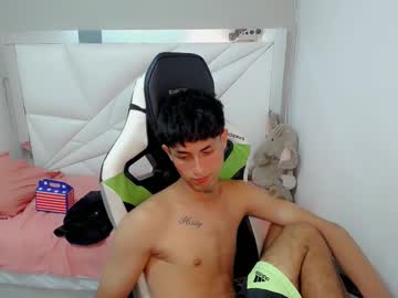 Wisincol_ Chaturbate stream image from July 04, 2025