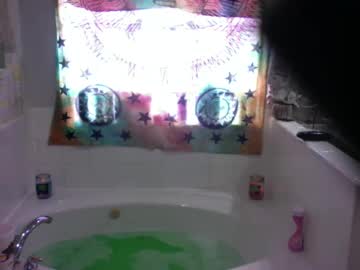 Haleydbaby Chaturbate stream image from July 04, 2025