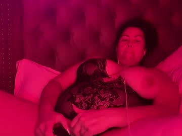 Sabrinamoody Chaturbate stream image from July 05, 2025