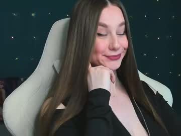 Katie_Taylorr Chaturbate stream image from July 05, 2025