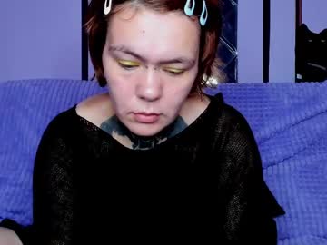 Moonyowl Chaturbate stream image from July 05, 2025