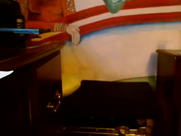 Mismoxxxx Chaturbate stream image from July 05, 2025