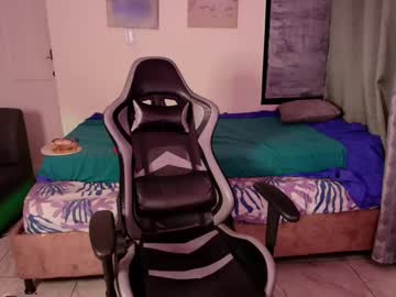 Davinson_01 Chaturbate stream image from July 05, 2025