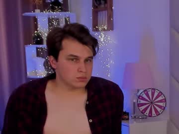 Aronwatts Chaturbate stream image from July 05, 2025