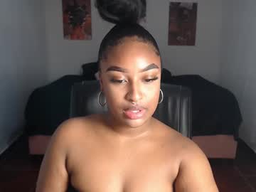 Emiilynaho Chaturbate stream image from July 05, 2025