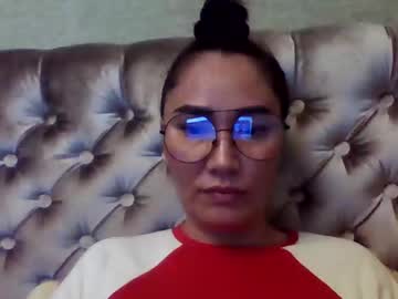 Nessyq Chaturbate stream image from July 05, 2025