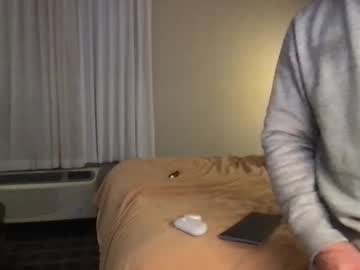 Xcalveemolly Chaturbate stream image from July 05, 2025