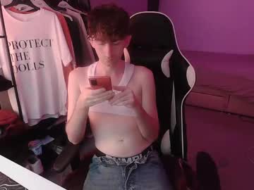 Greysonc2004 Chaturbate stream image from July 05, 2025