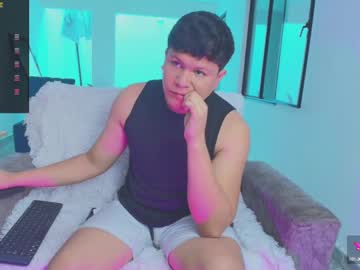 Alejandro_Vt Chaturbate stream image from July 05, 2025