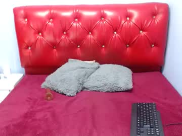Madyfox Chaturbate stream image from July 05, 2025