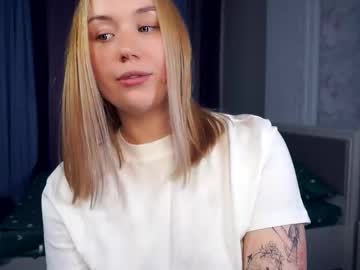 Elwinefelt Chaturbate stream image from July 05, 2025