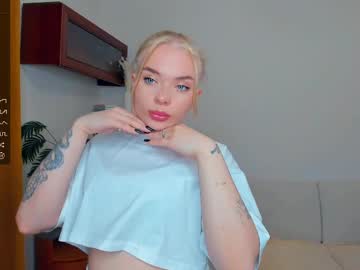 Blonde_Mee Chaturbate stream image from July 05, 2025