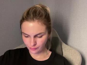 Love_Mila_Love Chaturbate stream image from July 05, 2025