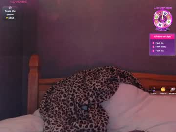 Roxannecum Chaturbate stream image from July 05, 2025