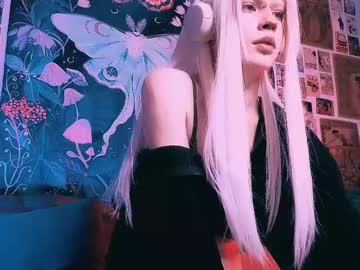 Babe_Moister Chaturbate stream image from July 05, 2025