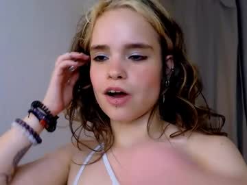Eny__Kiss Chaturbate stream image from July 05, 2025