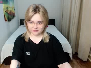 Omg_Itsperfect Chaturbate stream image from July 05, 2025