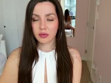 Ninaoneil Chaturbate stream image from July 05, 2025