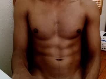 Kinda_Horny_Right_Now Chaturbate stream image from July 06, 2025