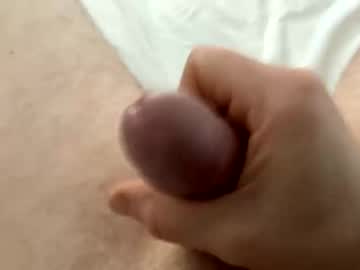 Heyyyimhere Chaturbate stream image from July 06, 2025