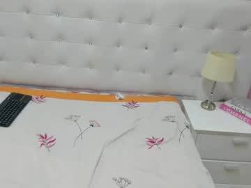 Mariannewalton Chaturbate stream image from July 06, 2025