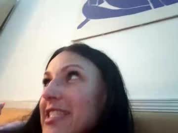 Fox_Anne Chaturbate stream image from July 06, 2025