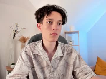 Harvi_Stone Chaturbate stream image from July 06, 2025