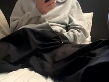 Theheavycock Chaturbate stream image from July 06, 2025