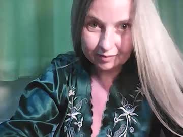 Jinayaa Chaturbate stream image from July 06, 2025