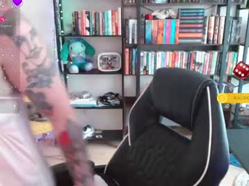 Clairebarez Chaturbate stream image from July 06, 2025